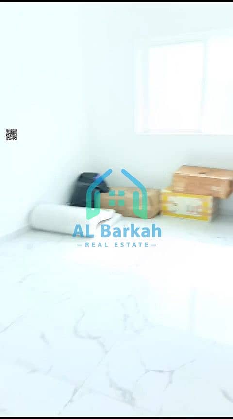 9 33e5e5ab-b0df-4ba6-abd0-1e51fd8adcc1. jpg