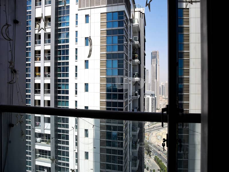 22 Executive_tower_J_29. jpg