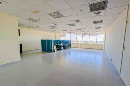 Office para en Venta en Dubai Silicon Oasis (DSO), Dubai - Oficina en Dubai Silicon Oasis (DSO)，IT Plaza, 1100000 AED - 14708849