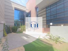 فیلا في المشرف 5 غرف 230000 درهم - 14710472