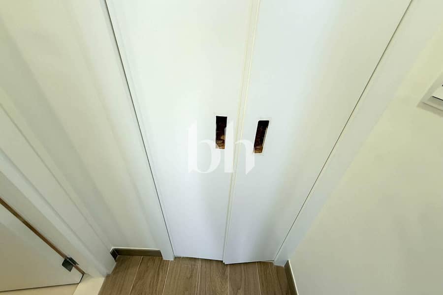 8 images image img