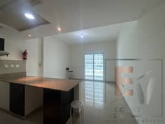 شقة في المساكن الحمراء،مدينة دبي الرياضية 45000 درهم - 14710962