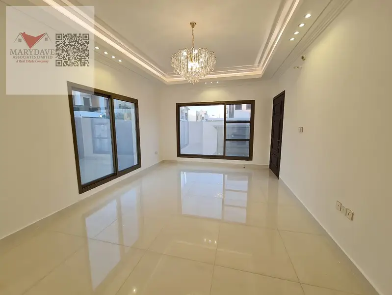 Corner villa, fully finished, including water, electricity and air conditioning, at a very special price - View 2