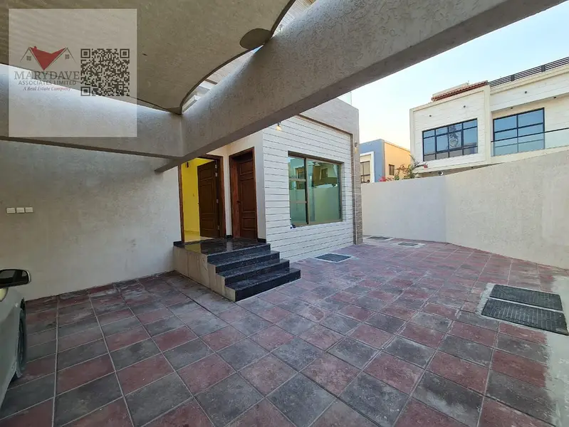 Corner villa, fully finished, including water, electricity and air conditioning, at a very special price - View 6