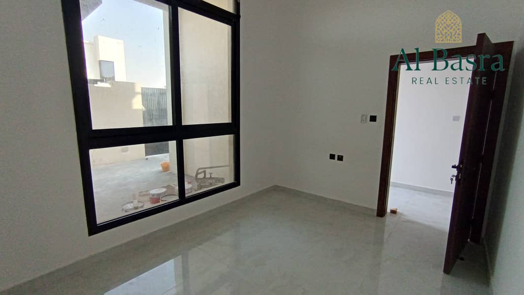 3 5-bedroom-independent-villa-for-rent-tilal-city-sharjah. jpg