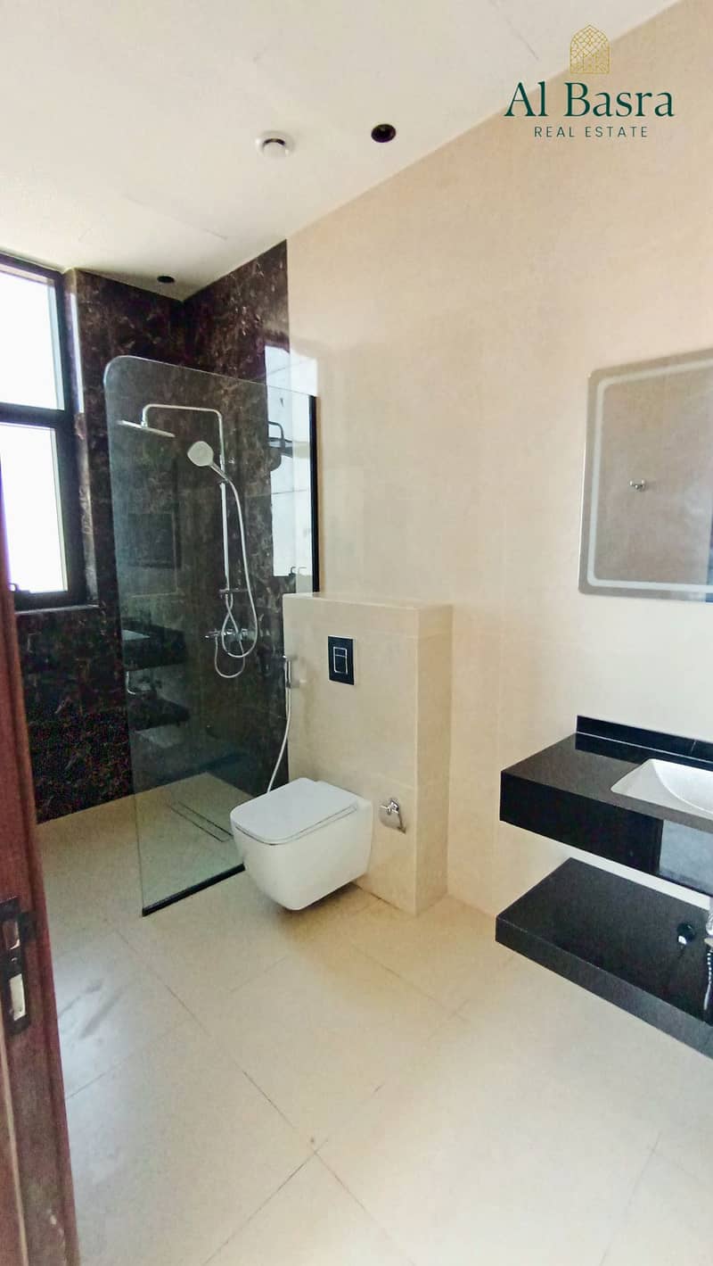 25 large-windows-natural-light-villa. jpg