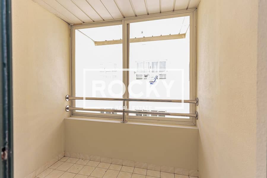 13 Bur Dubai - Abdul Qader 1 - Unit 306 -24. jpg
