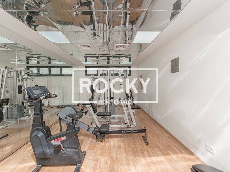 20 BurDubai_AbdulQader_Views&Amenities-(9-of-22). jpg