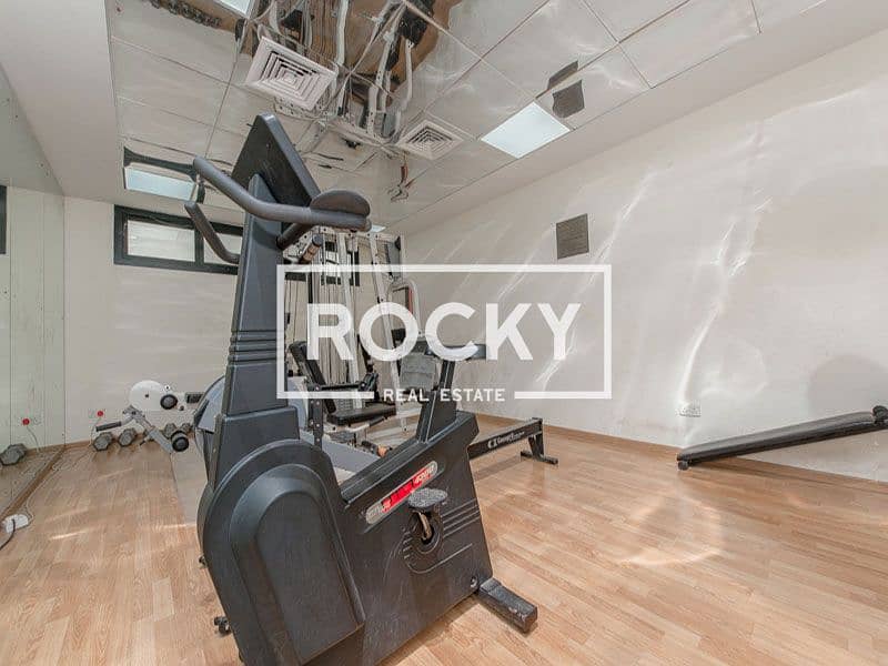 21 BurDubai_AbdulQader_Views&Amenities-(10-of-22). jpg