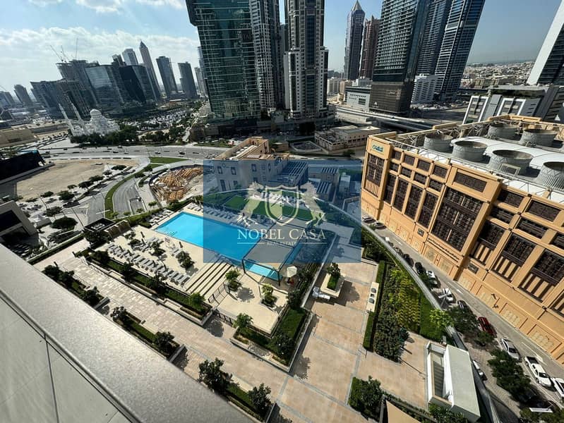 Elegant 2BR Apartment | Prime Downtown Location | Chiller Free - Image 10