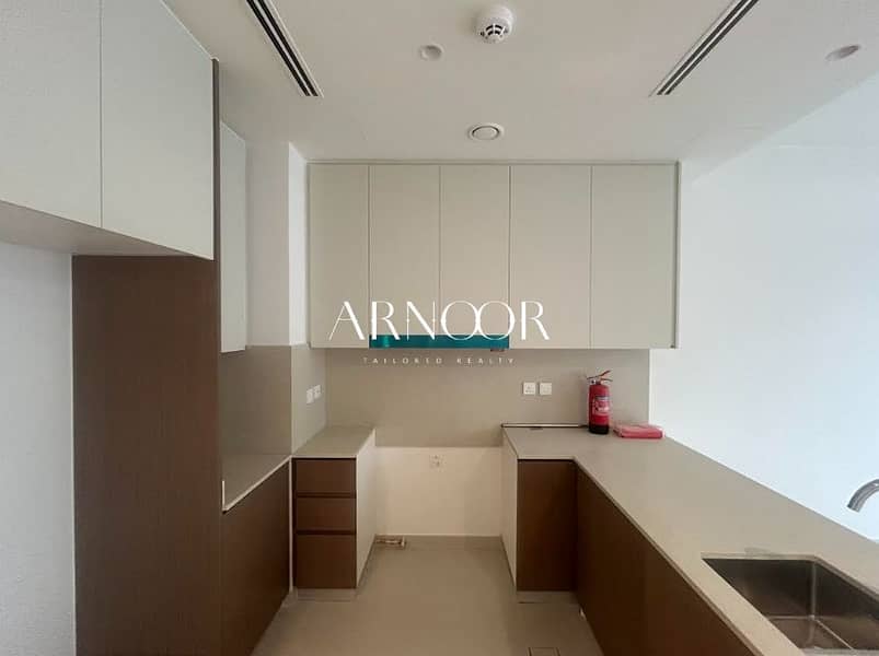 Vacant | Back-to-Back | Near Amenities - Image 8