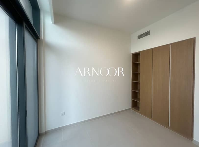 Vacant | Back-to-Back | Near Amenities