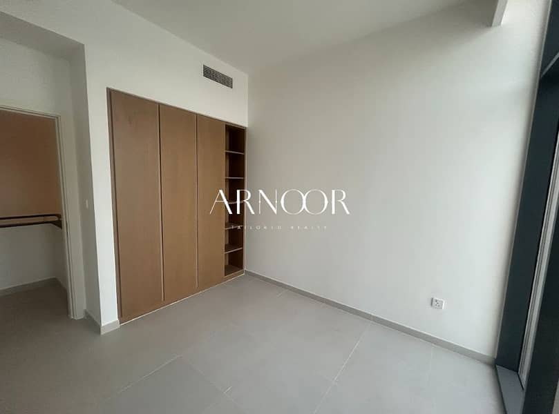 Vacant | Back-to-Back | Near Amenities - Image 6