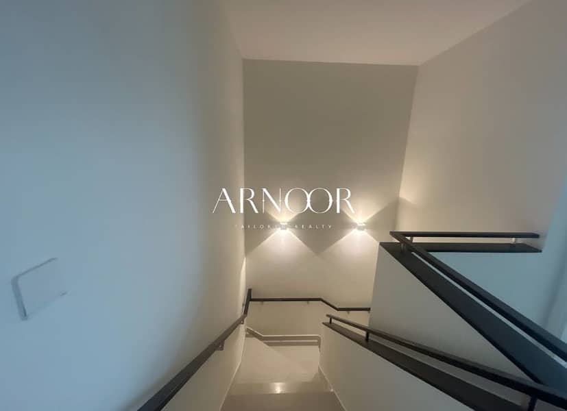 Vacant | Back-to-Back | Near Amenities - Image 11