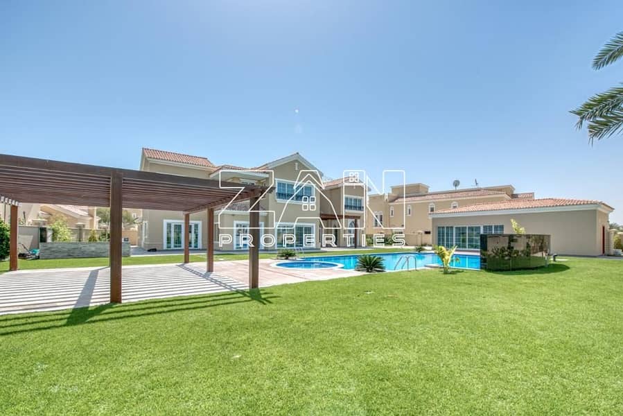 POLO HOMES MANSION | HUGE PLOT | PRIVATE POOL AREA