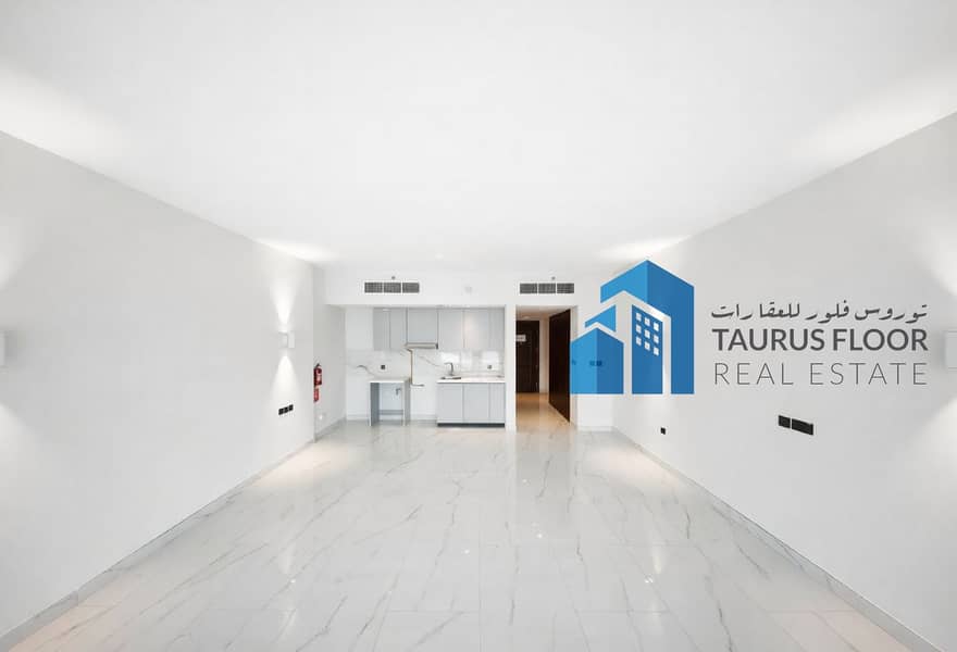 Luxury Studio || Brand New || Near to Metro