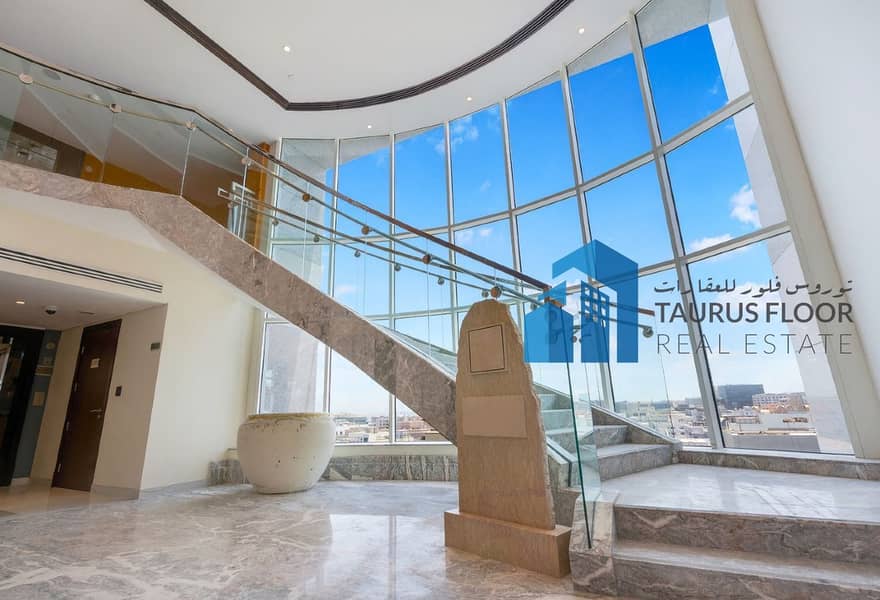 Luxury Studio || Brand New || Near to Metro - Image 9