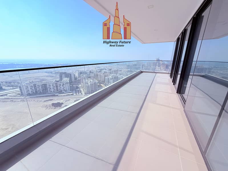 Luxurious 4-BR | Prime Location | All Amenities |