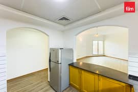 Restaurant community | Unfurnished | Vacant