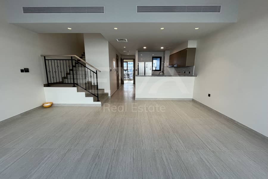 Villetta a schiera a DAMAC Lagoons,Santorini, 4 camere da letto, 3100000 AED - 14715251 Villetta a schiera a DAMAC Lagoons,Santorini, 4 camere da letto, 3100000 AED - 14715251