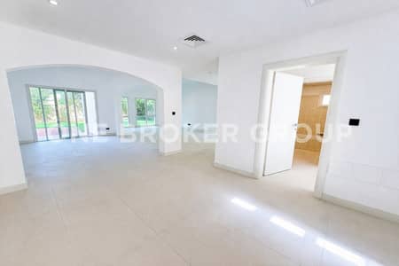 5 Camere Villa in Affitto a The Meadows, Dubai - Villa a The Meadows,The Meadows 4, 5 camere da letto, 419000 AED - 14717317 5 Camere Villa in Affitto a The Meadows, Dubai - Villa a The Meadows,The Meadows 4, 5 camere da letto, 419000 AED - 14717317