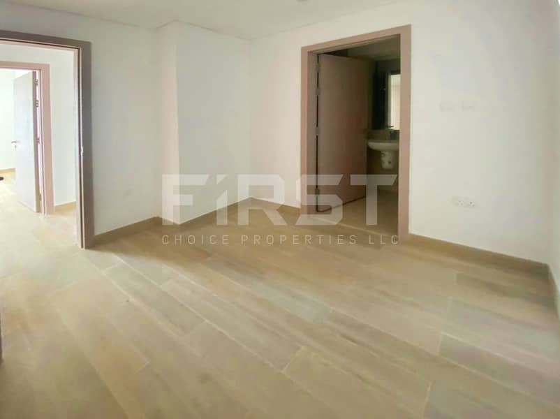 11 Internal Photos of 3 Bedroom Partment in Water s Edge Yas Island Abu Dhabi UAE (15). jpg