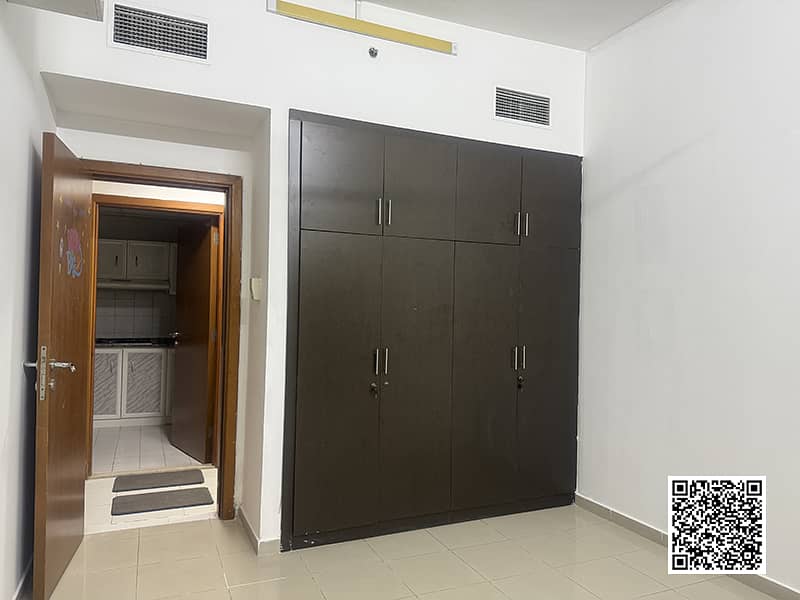2 Sourabh-Joshi-Best-Real-Estate-Agent-Ajman (10). JPG