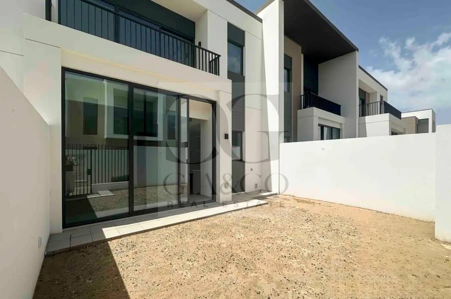 Brand new | Spacious Layout | Available Now | Bayut.com