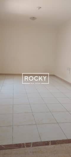 شقة في مركز السلام للتسوق،نايف،ديرة 44000 درهم - 14723181