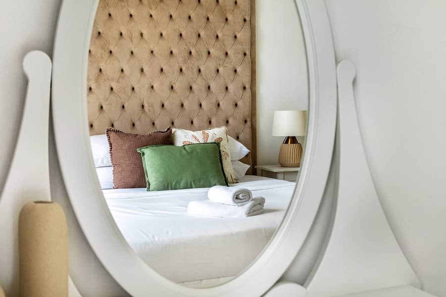 17 fe0c4cc1-3d24-4a8a-8db2-66954f4b8000. jpeg