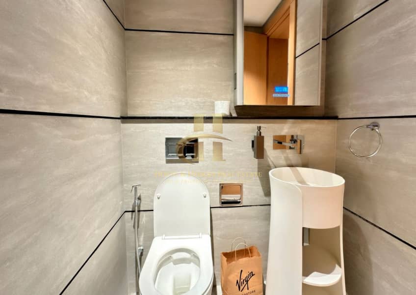 Modern Studio | Great Investment | Prime Location - Image 6