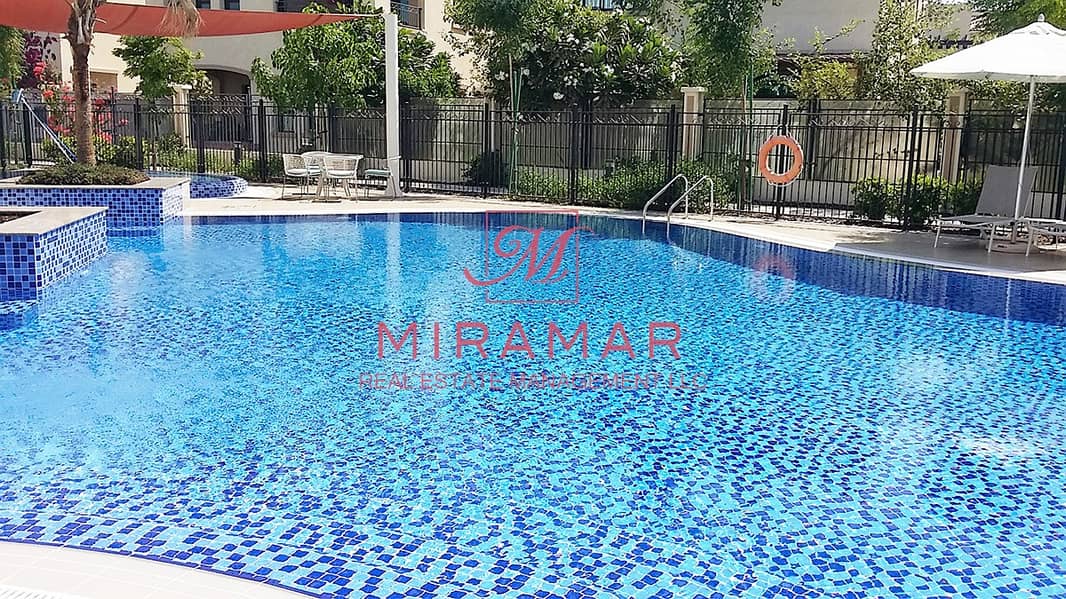 فیلا في بلوم جاردنز شارع السلام 7 غرف 260000 درهم - 4412597 فیلا في بلوم جاردنز شارع السلام 7 غرف 260000 درهم - 4412597