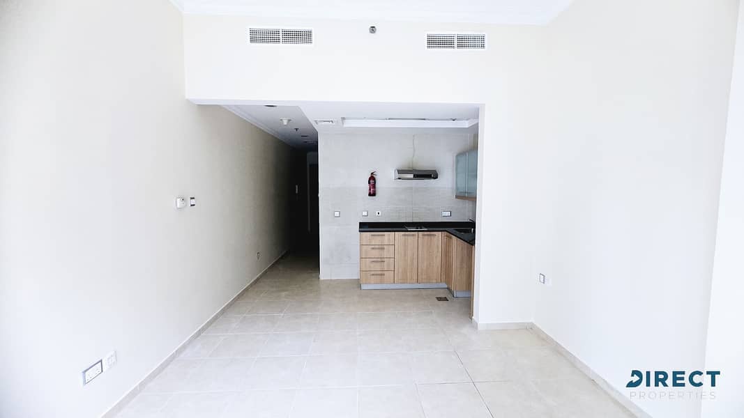 Unfurnished Unit | Low Floor | Chiller Free Unfurnished Unit | Low Floor | Chiller Free