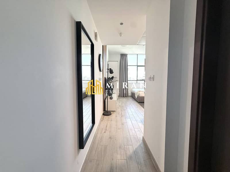 Stylish Studio - Fully Equipped - Perfect for Comfortable Livin