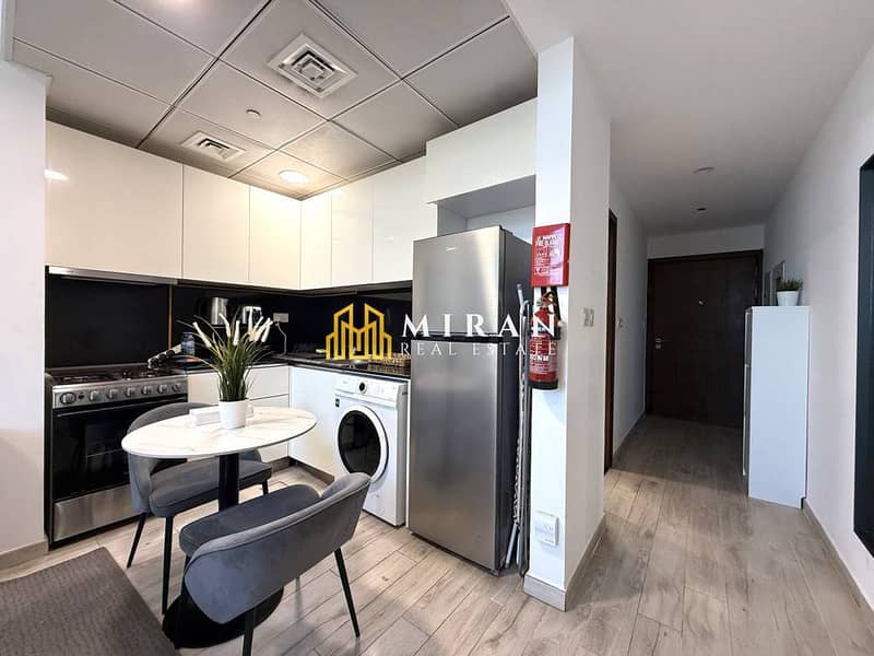 Stylish Studio - Fully Equipped - Perfect for Comfortable Livin