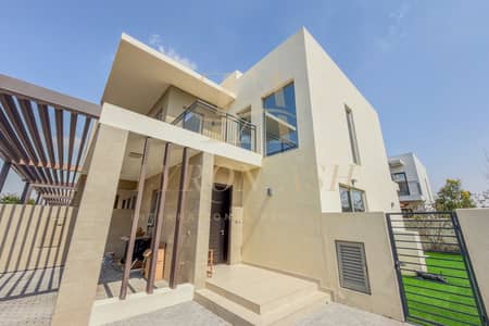 4 Bedroom Villa for Rent in Arabian Ranches 2, Dubai - LARGEST CORNER PLOT | 4BR+MAIDS | CLOSE TO POOL