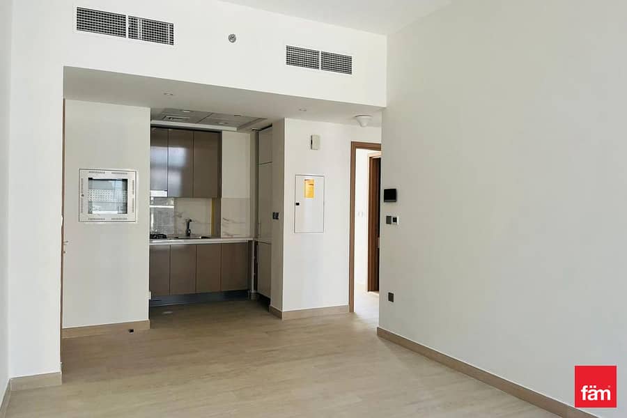 Spacious 2 Bedroom Apartment For Sale . Spacious 2 Bedroom Apartment For Sale .