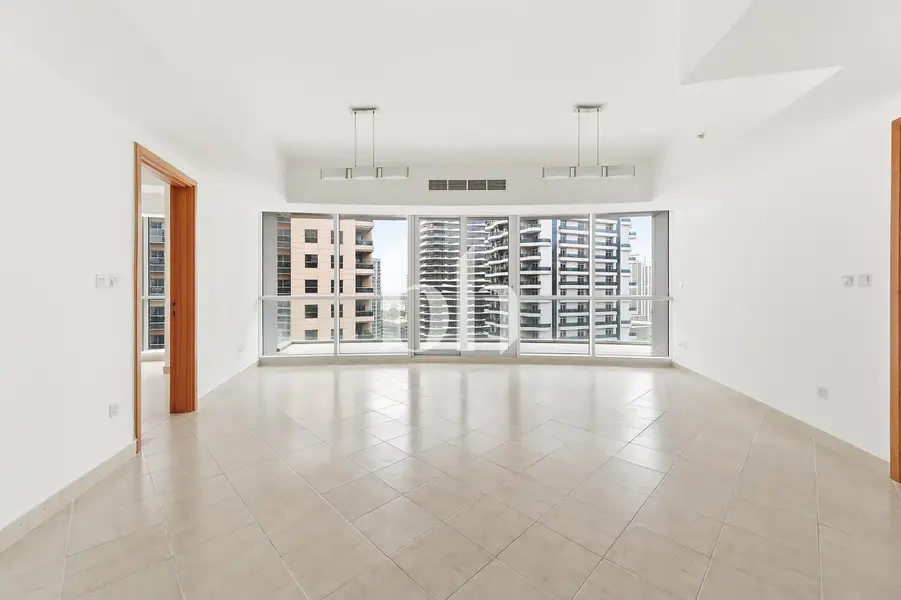 2BR Apartment for sale in Dubai Marina, Dubai — AED 2.20M