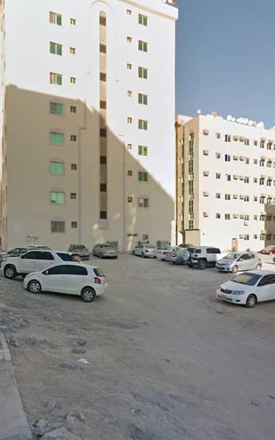 للبيع ارض زايه في البطينة الشارقة للبيع ارض زايه في البطينة الشارقة
