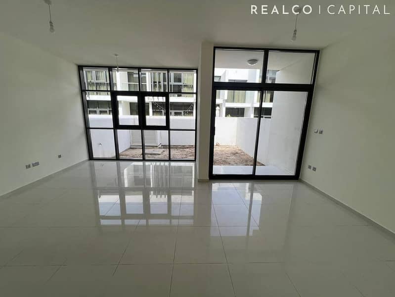 Villetta a schiera a DAMAC Hills 2 (Akoya by DAMAC),Janusia, 3 camere da letto, 110000 AED - 14728186 Villetta a schiera a DAMAC Hills 2 (Akoya by DAMAC),Janusia, 3 camere da letto, 110000 AED - 14728186