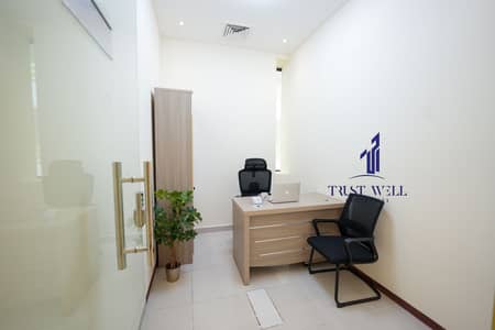 مکتب  للايجار في المركزية، أبوظبي - DSC02168. jpg