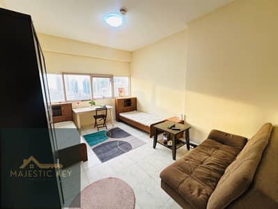 1 Bedroom Flat for Rent in Al Qasimia, Sharjah - aee5e4d5-6686-4fa0-95ec-21d5691d992c. jpg