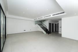 فیلا في مردف 5 غرف 215000 درهم - 14730093