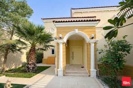 فیلا في ليجاسي الصغيرة،ليجاسي،جميرا بارك 4 غرف 380000 درهم - 14730343