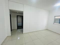 شقة في برج الأندلس 2،النهدة 1 غرفة 36999 درهم - 14731291