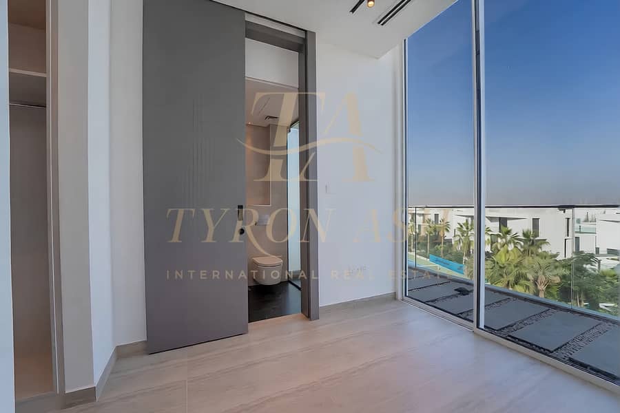 Exclusive Forest Living | 3-Storey Villa - Image 10