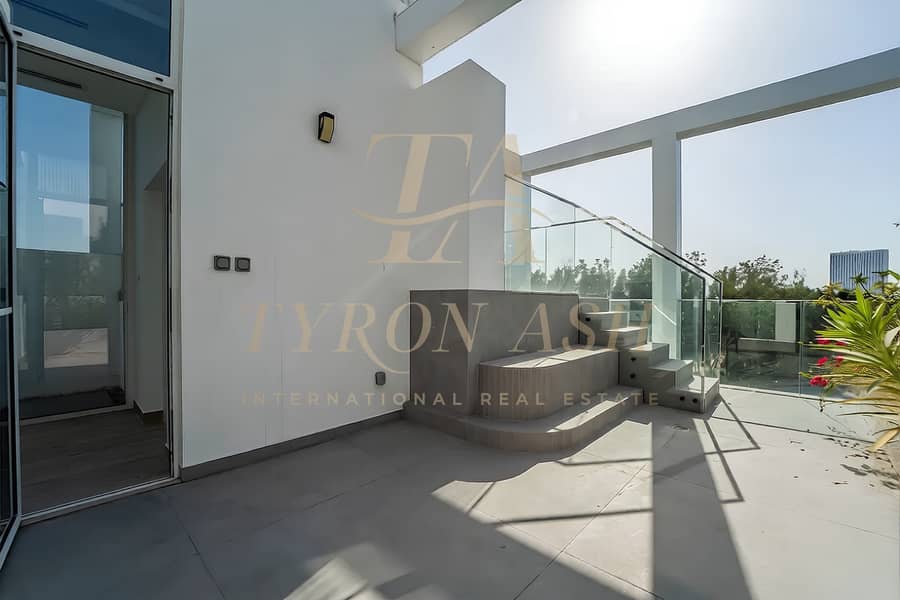 Exclusive Forest Living | 3-Storey Villa - Image 16