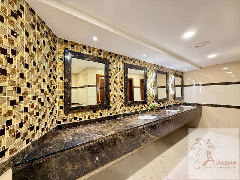 25 Washroom 1. jpg