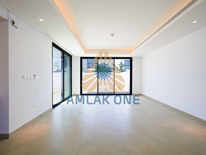 2 6. jpg