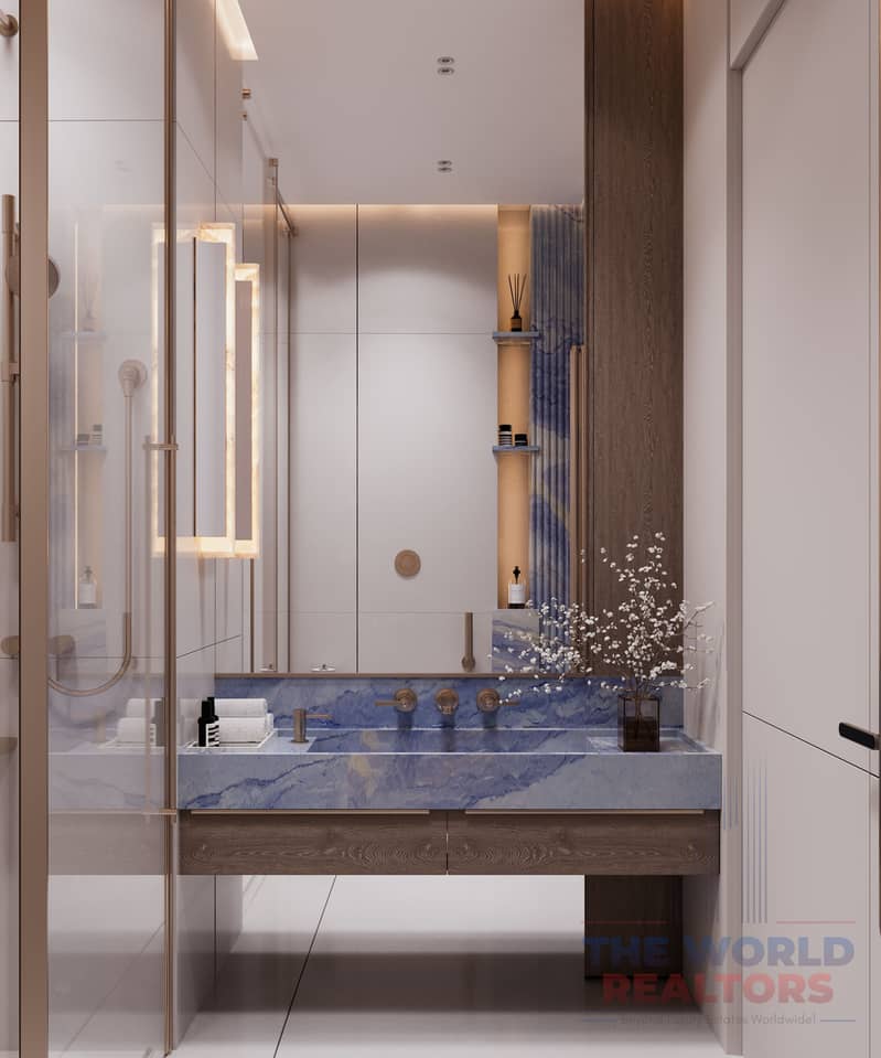 5 Bathroom (1). jpg